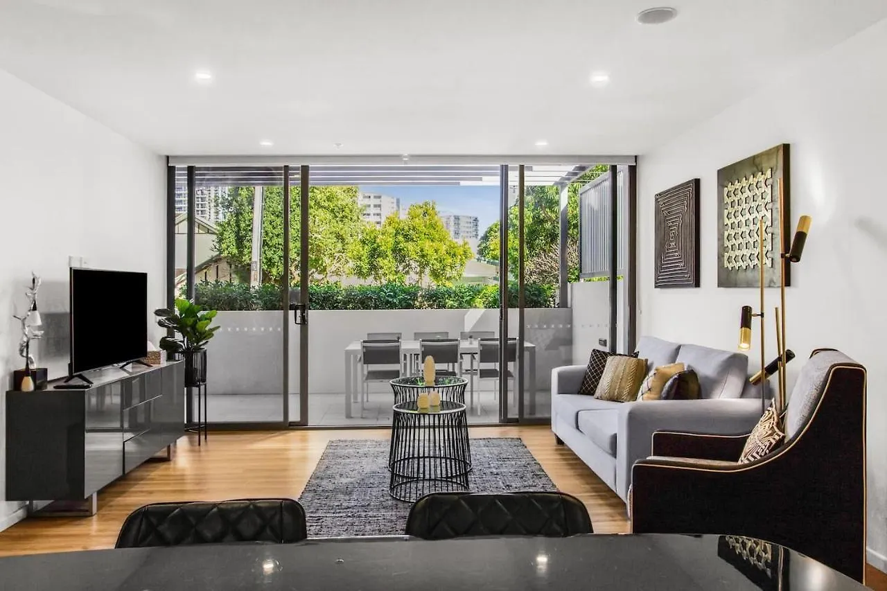 Ruby Gold Coast By Serain 4*,  澳大利亚