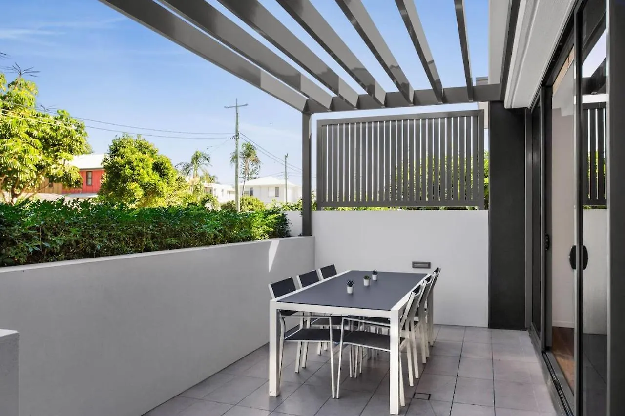 Ruby Gold Coast By Serain